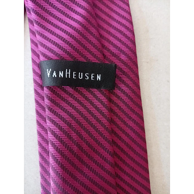 Van Heusen 3