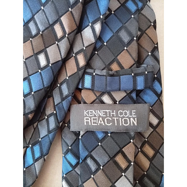 Kenneth Cole Reaction 4