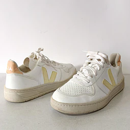 Veja , 38