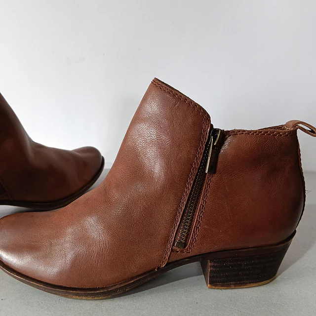 Lucky Brand , cuero , 38 5