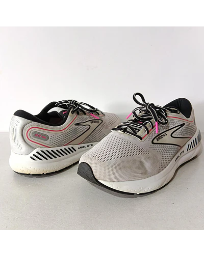 Brooks Ariel GTS , 39,5