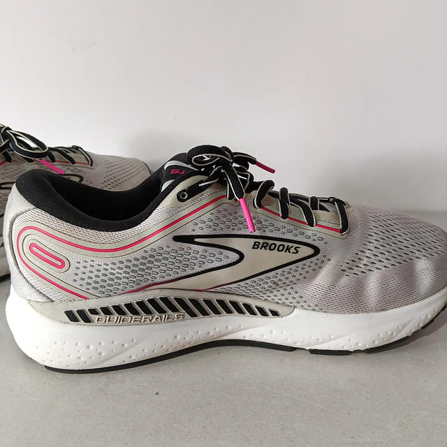 Brooks Ariel GTS , 39,5 4