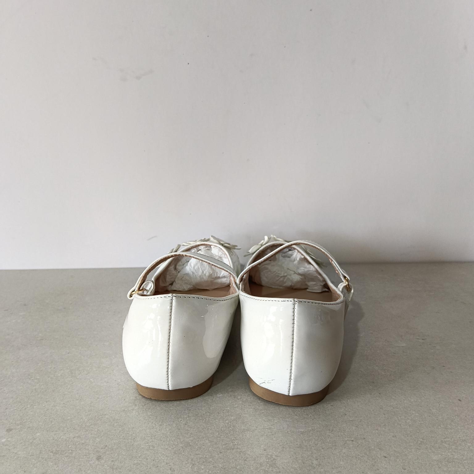 Zapatos 28