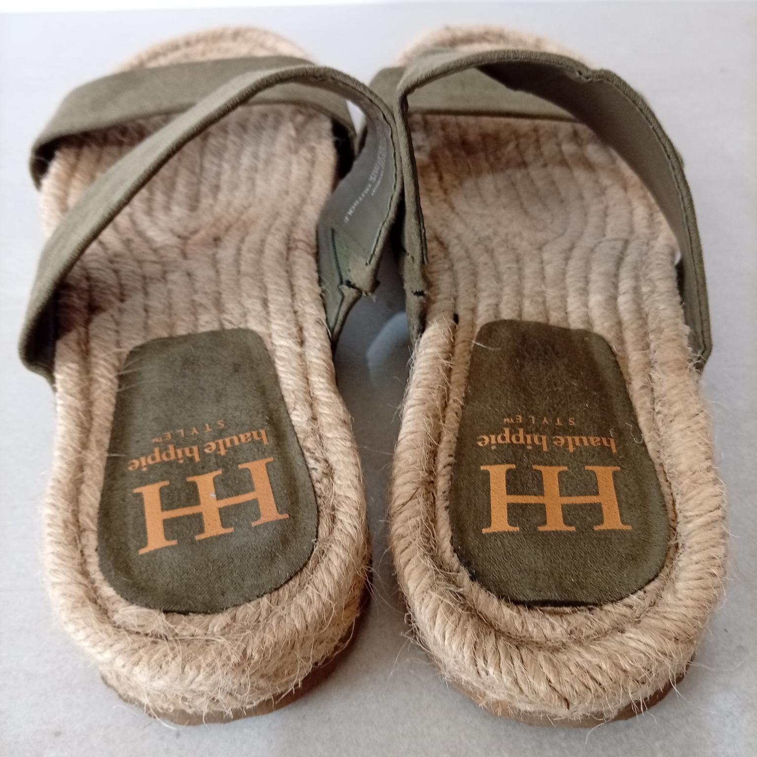 Haute Hippie , 37