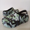 Zapatos tipo crocs, 30