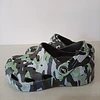 Zapatos tipo crocs, 30