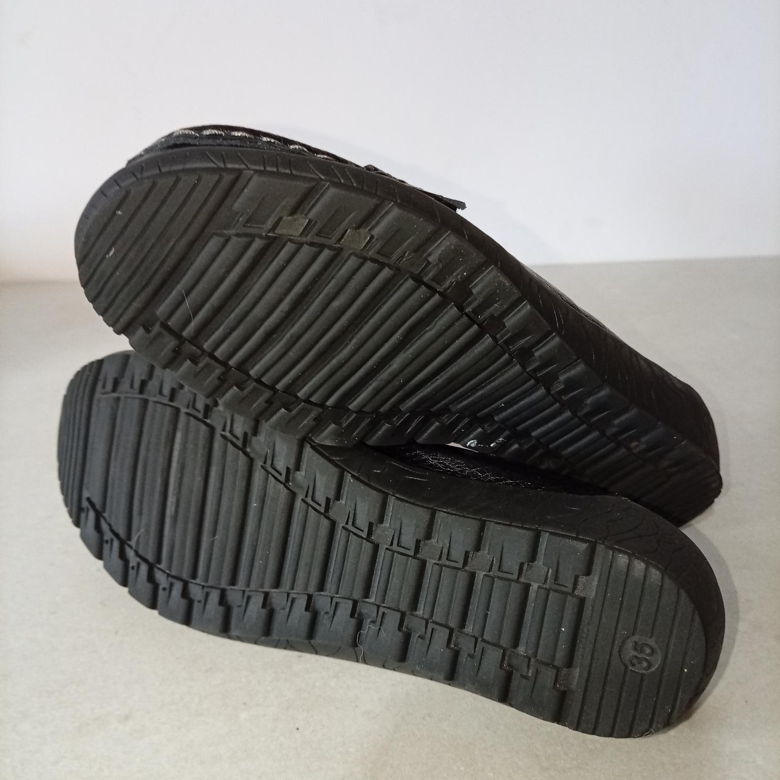 Zapatos de cuero , 35