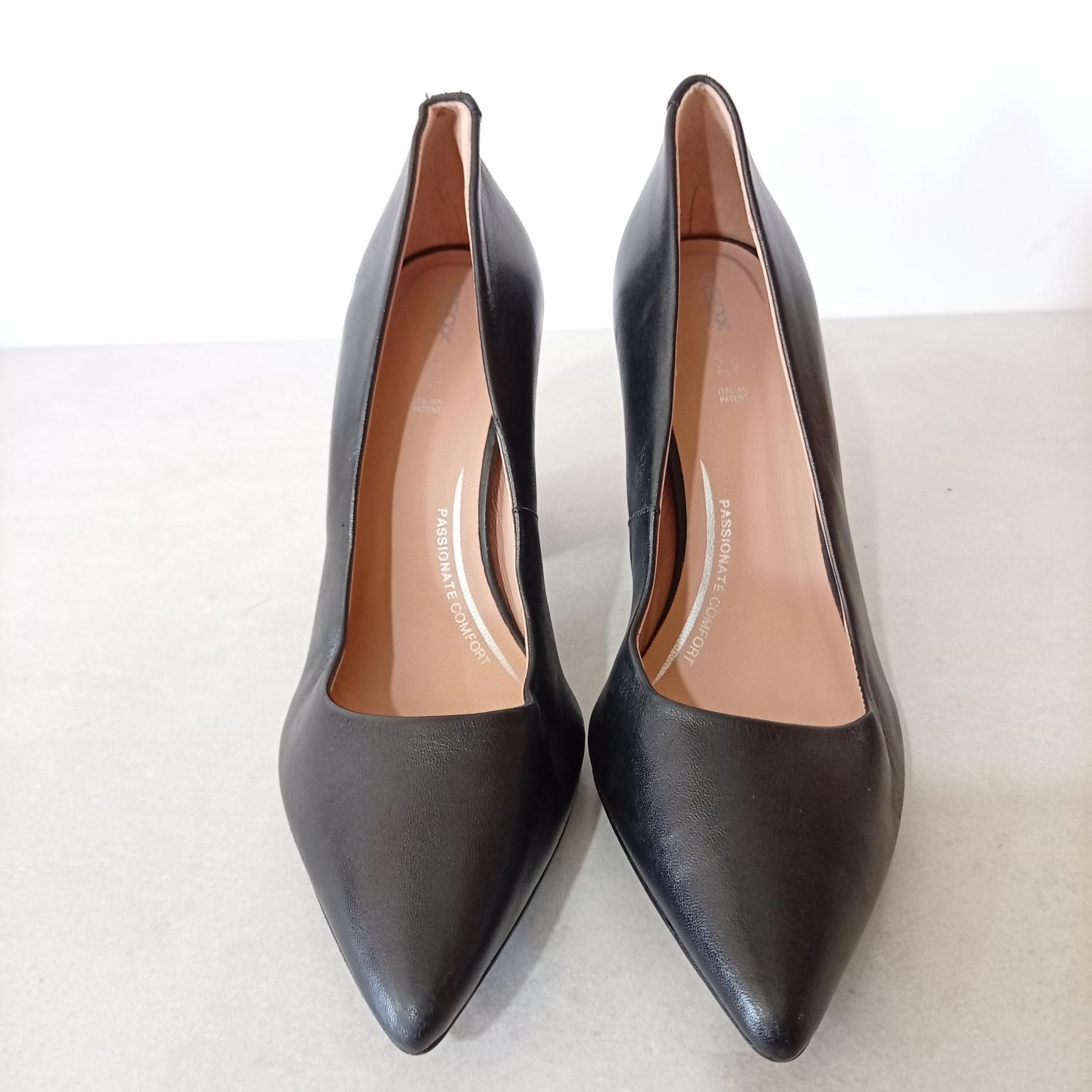 Geox , cuero , 38