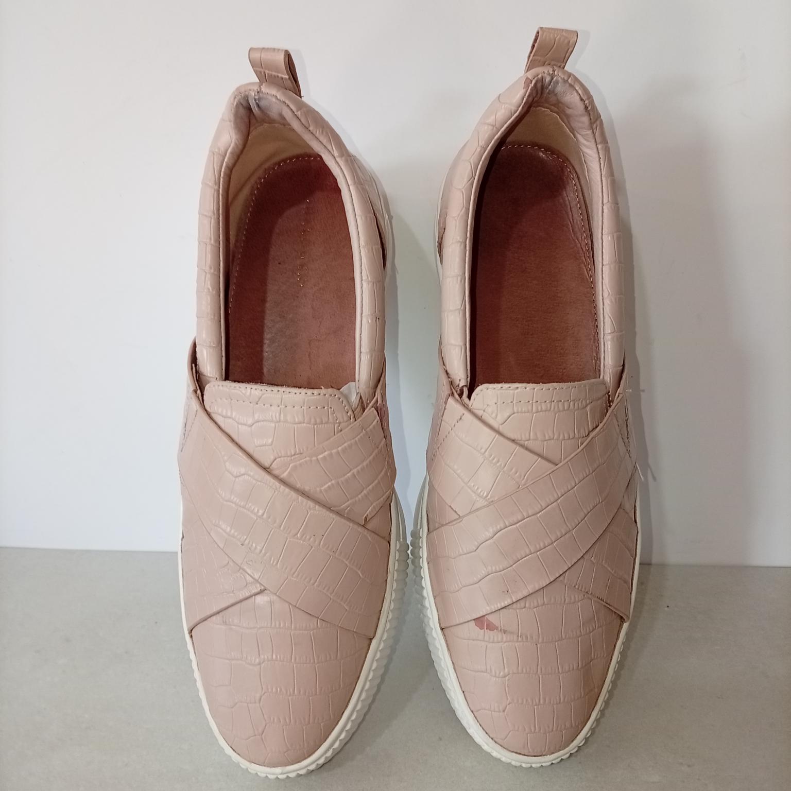 Halogen , cuero , 38,5