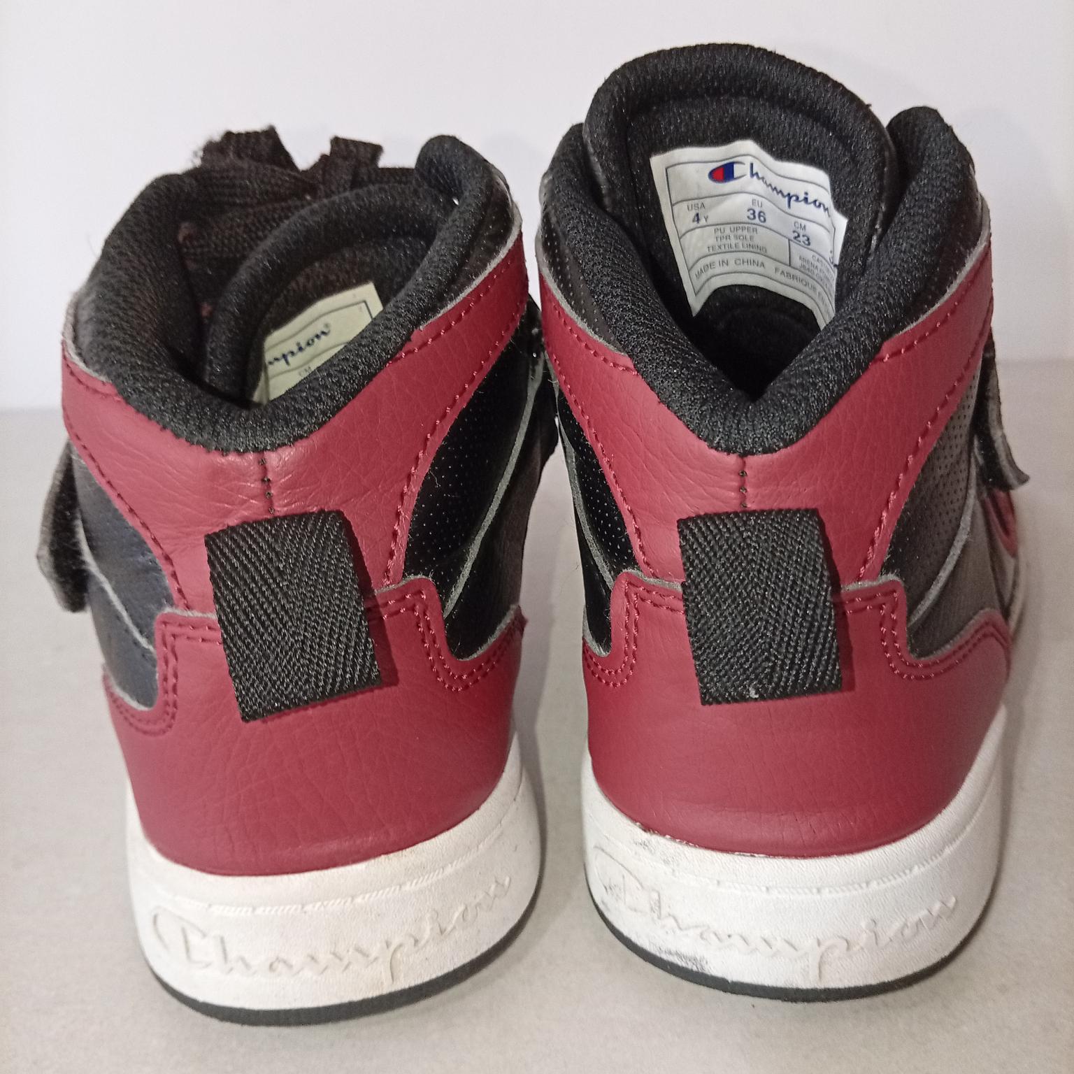 Champion , 36