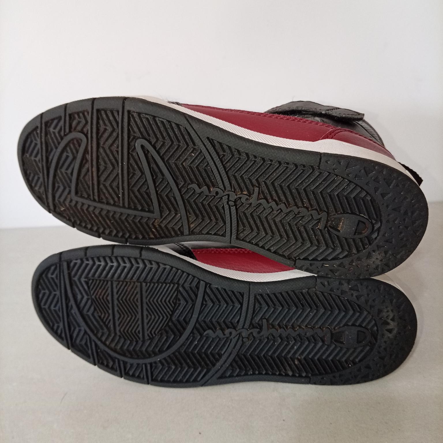 Champion , 36