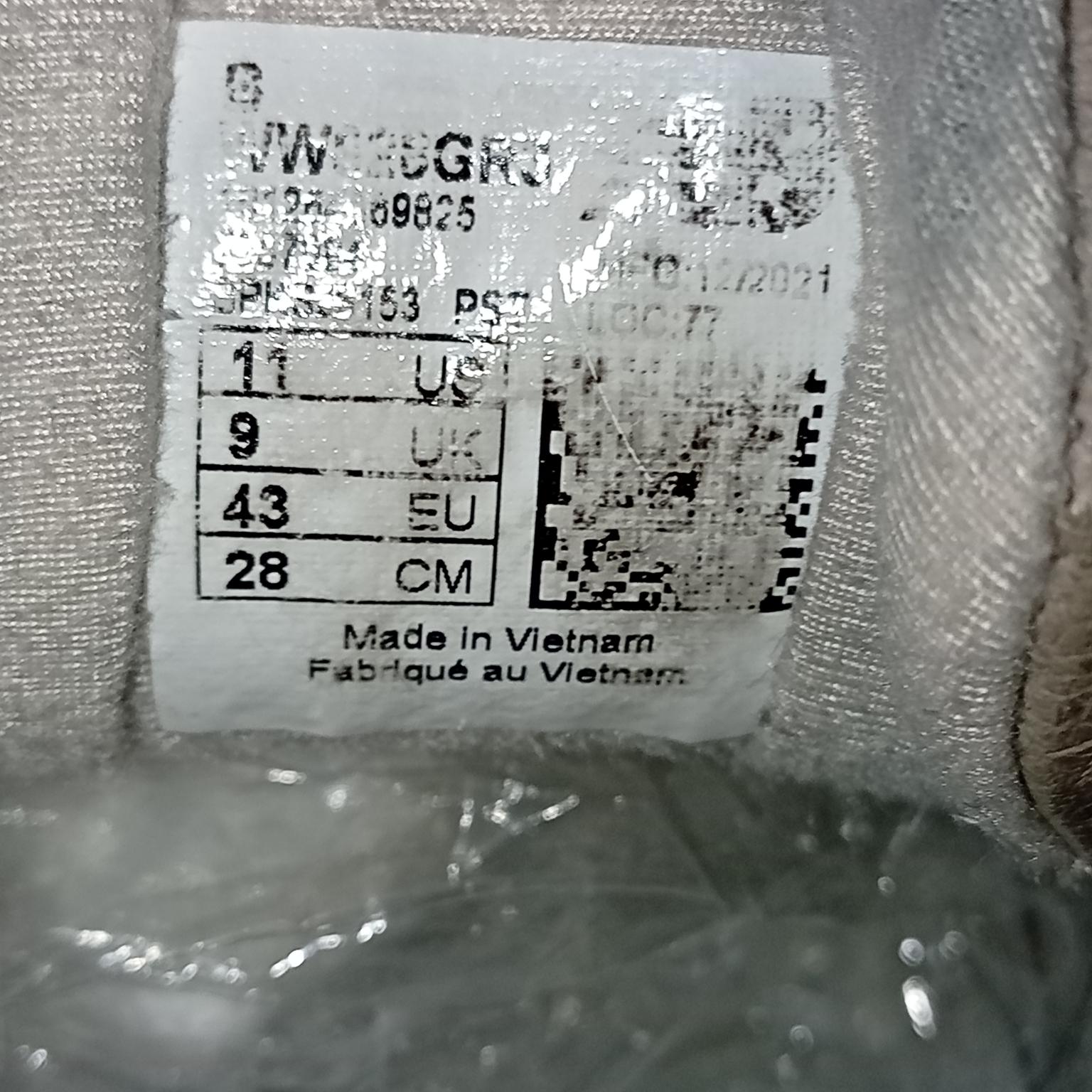 New Balance , cuero , 28 cm