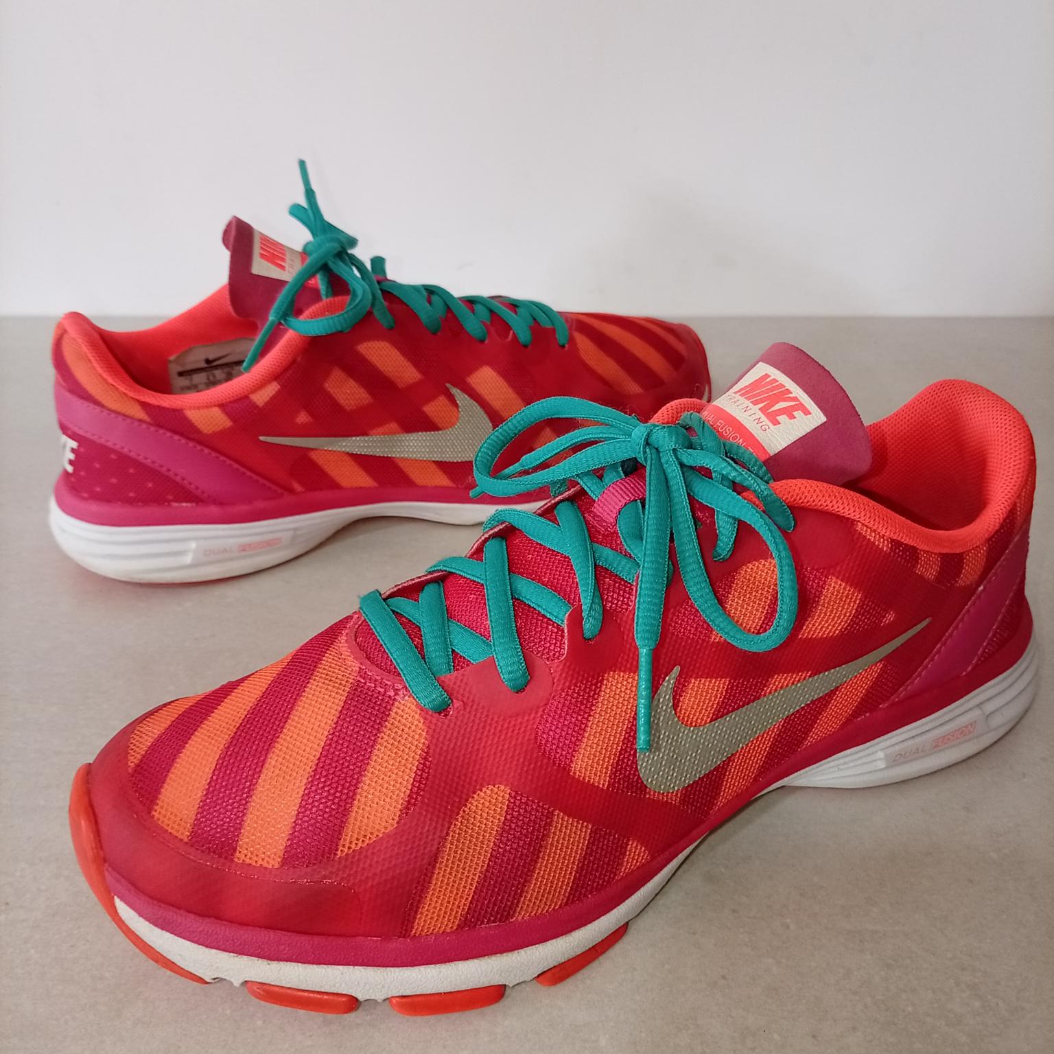 Nike Dual Fusion , 37