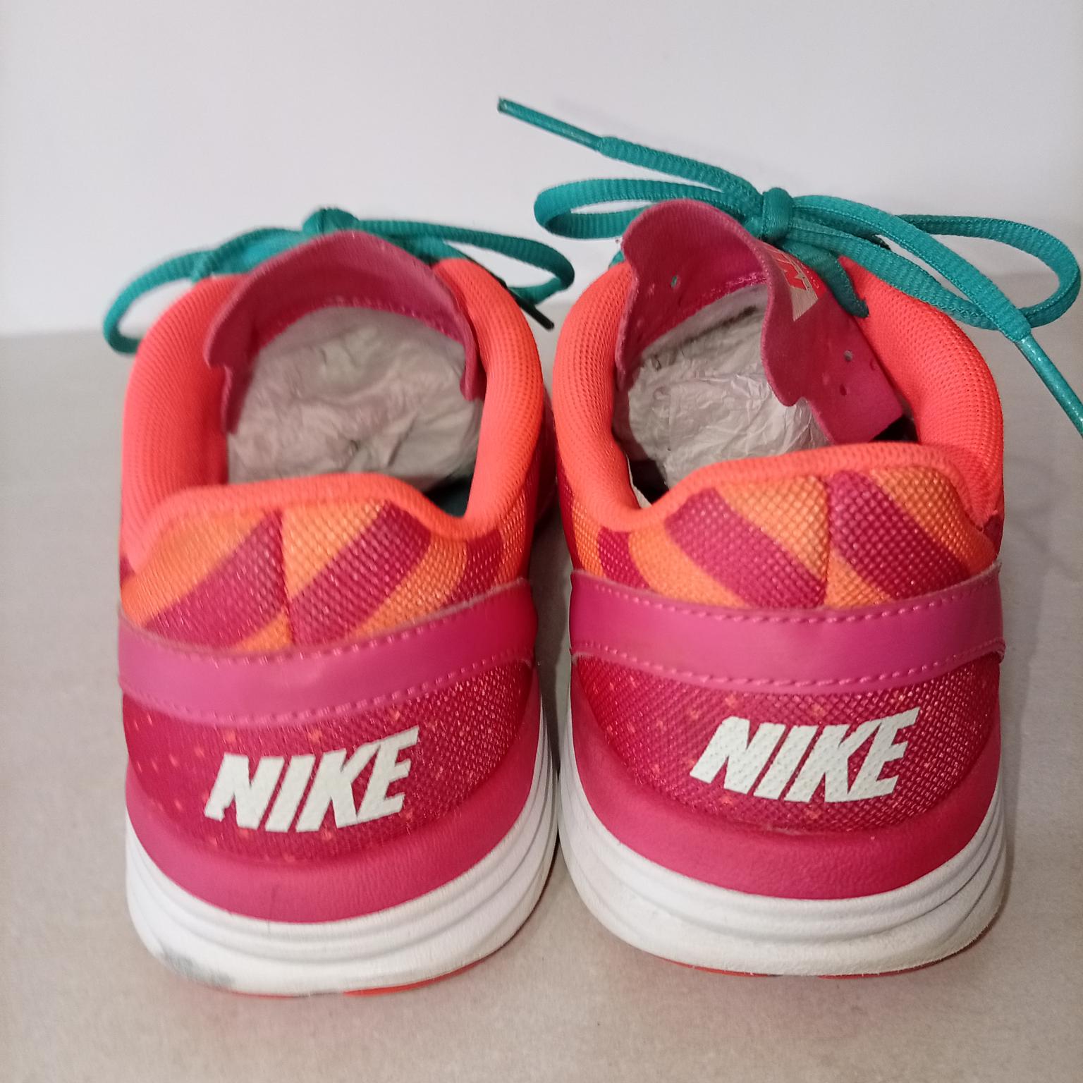 Nike Dual Fusion , 37