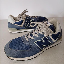 New Balance , reno , 36