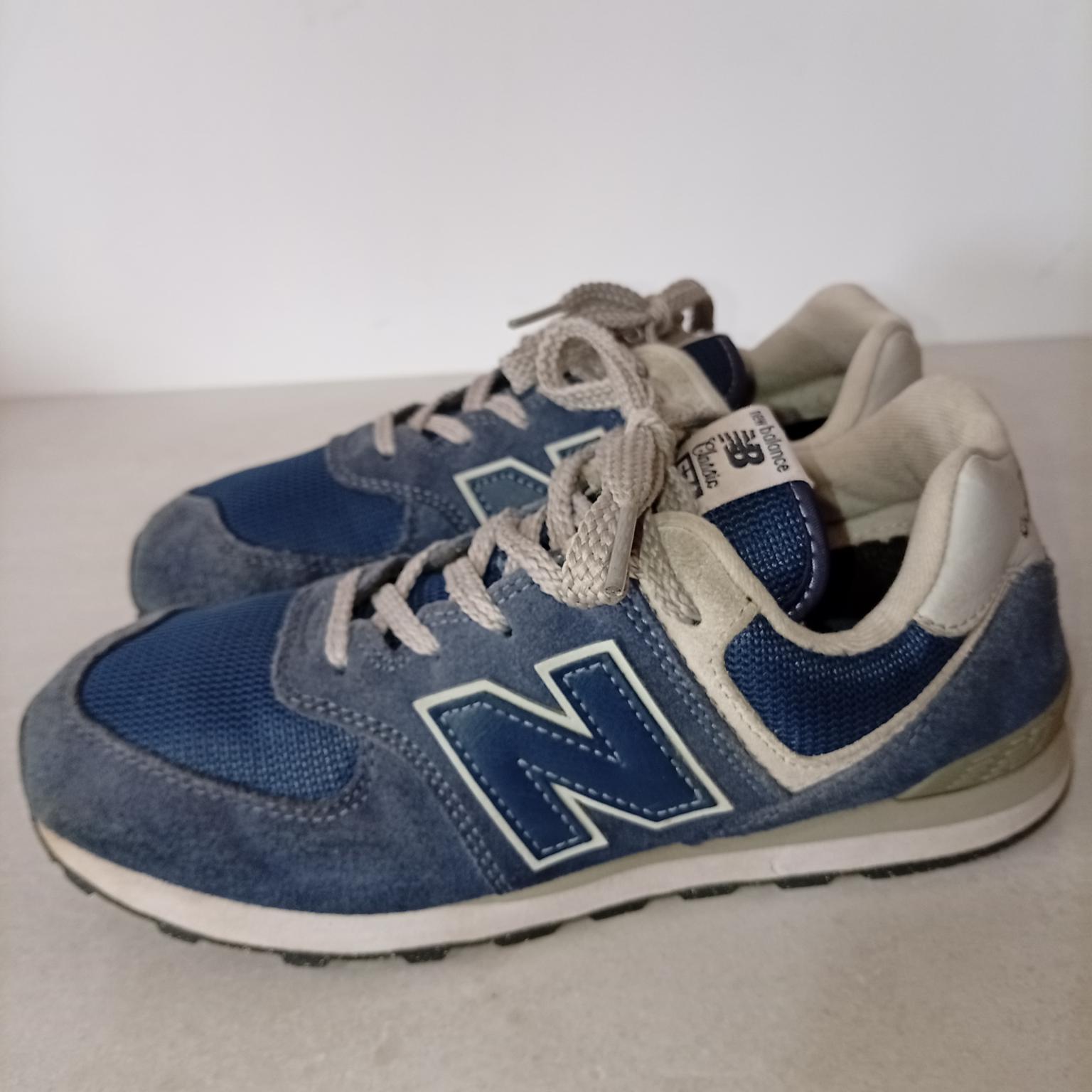 New Balance , reno , 36