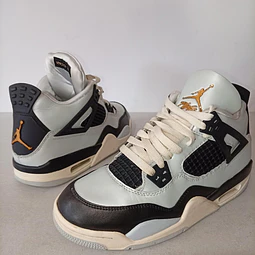 Air Jordan Retro 4 Platinum gold , 37