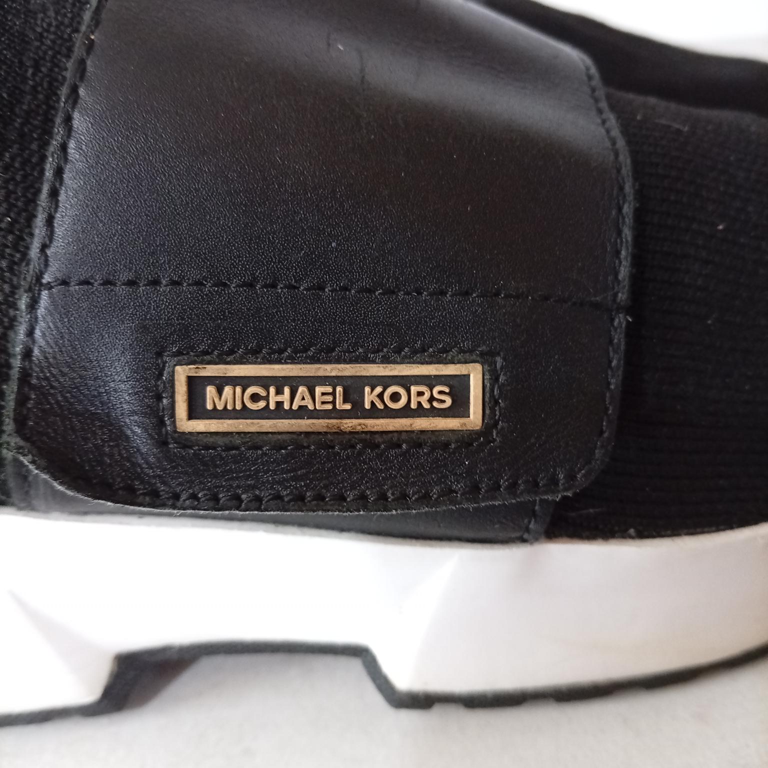 Michael Kors , 38,5