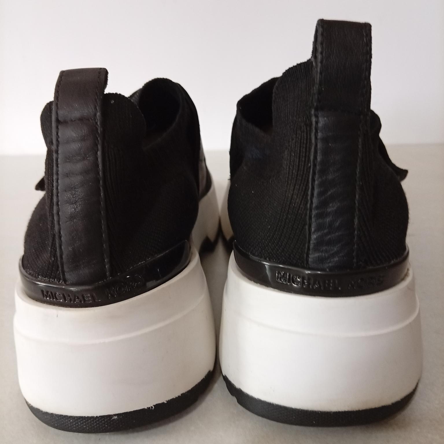 Michael Kors , 38,5