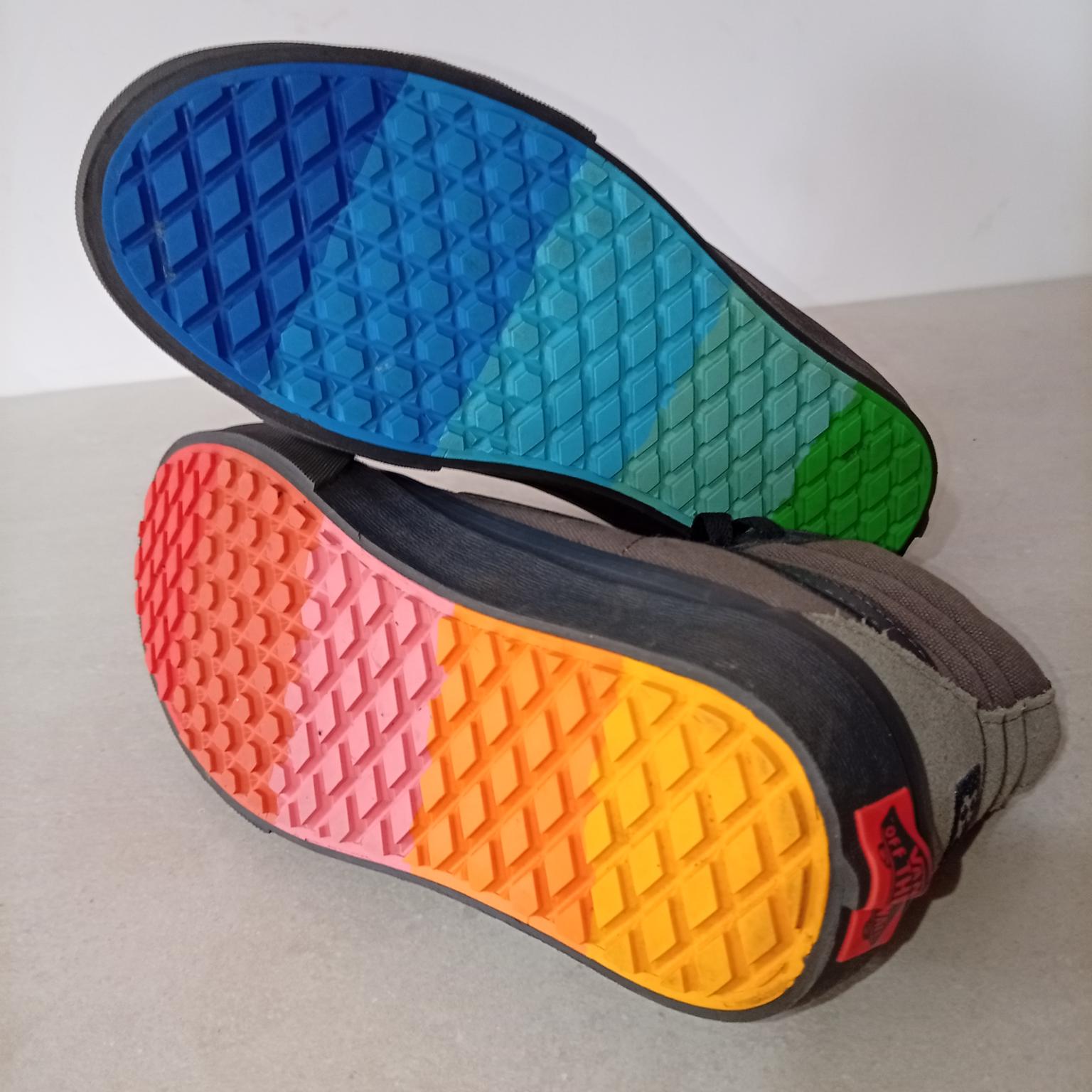 Vans , reno , 37