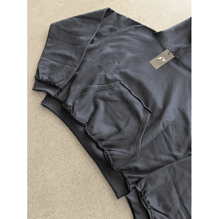 iNPeRFeCT BoXyFiT hOOdIE BL4CK 3