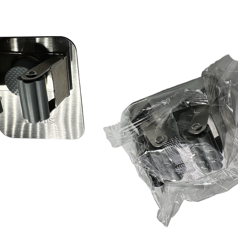 Accesorio para colgar en pared tu Lightsaber 1