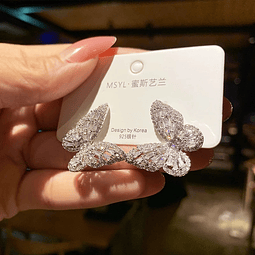 Aretes de Mariposa Deslumbrantes: Elegancia Brillante