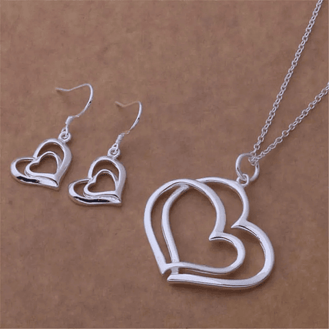 Conjunto Corazones Unidos: Enlace de Amor