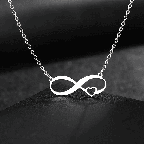 Collar Infinito Corazon