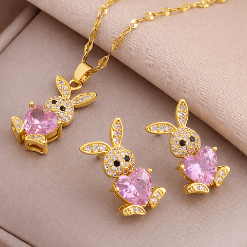 Conjunto de Collar y Aros Conejito con Corazón Rosa