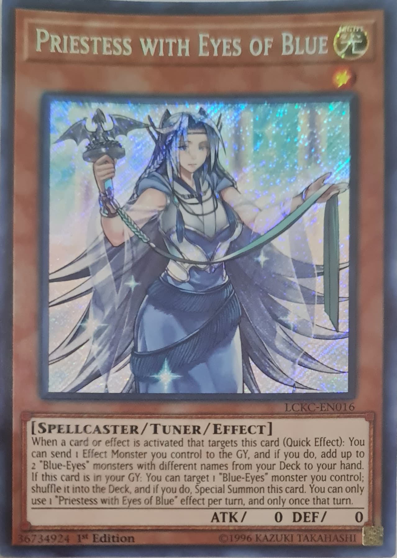 Priestess with Eyes of Blue carta yugi LCKC-EN016 Secret Rare