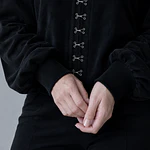 SWEATER MORGANA/ Gamuza & Broches metálicos 