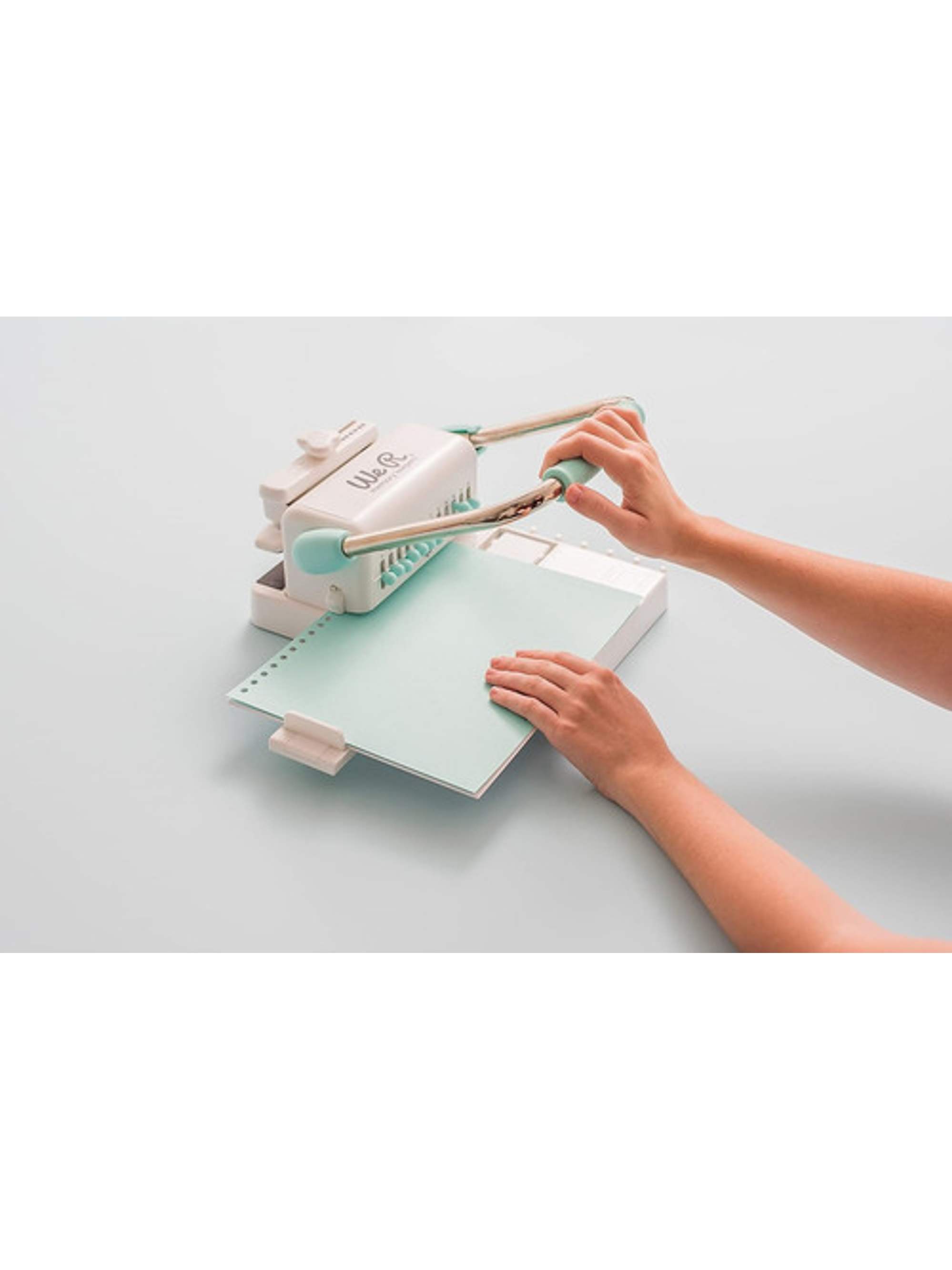 Cinch, We R Memory Keepers, Engargoladora, Orificio Redondo 5