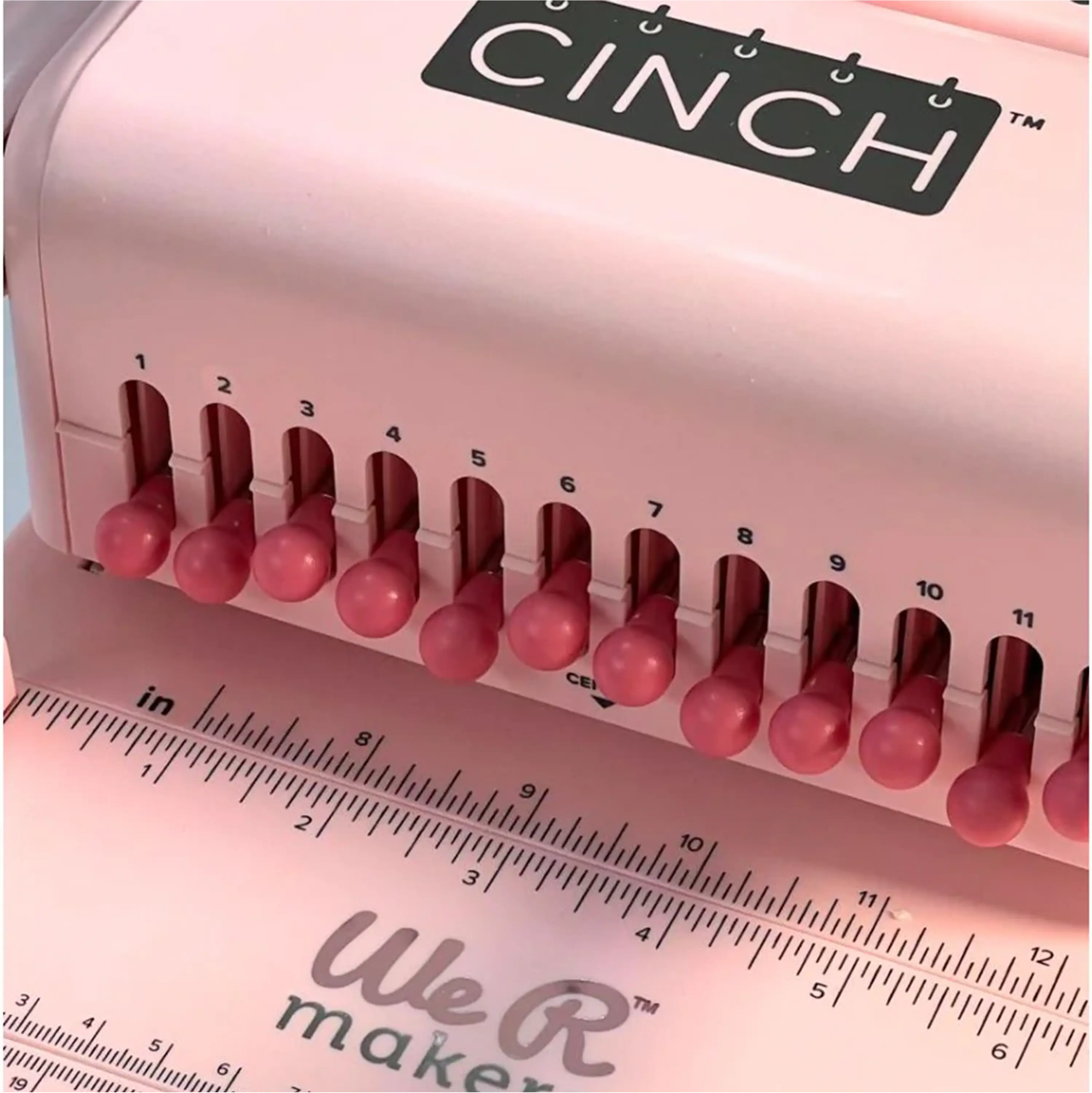 Kit De Encuadernadora Cinch Pink Rosa Inicial Redonda Cp12 4