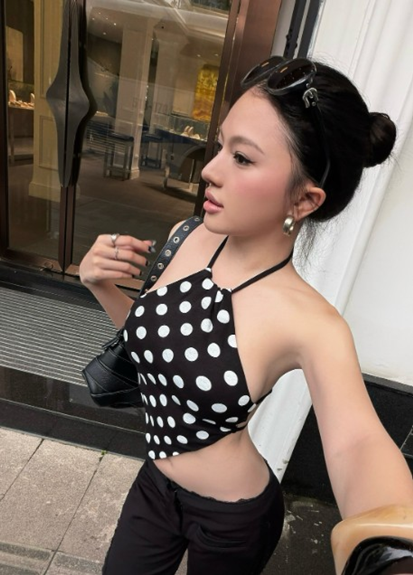 BLUSA AMELIE LUNAR NEGRO 2