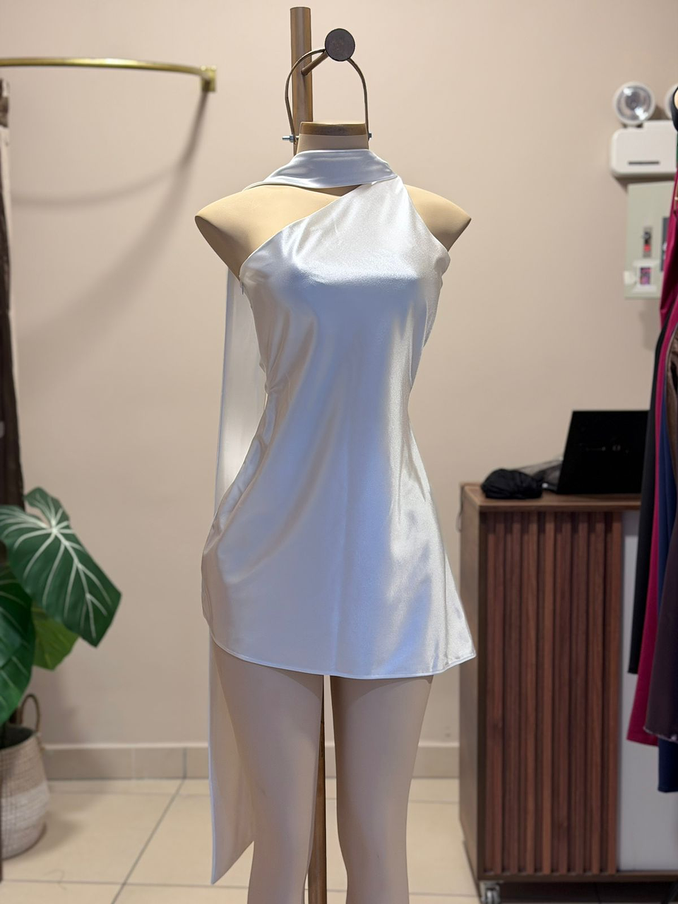 VESTIDO GEMA SATINADO 3