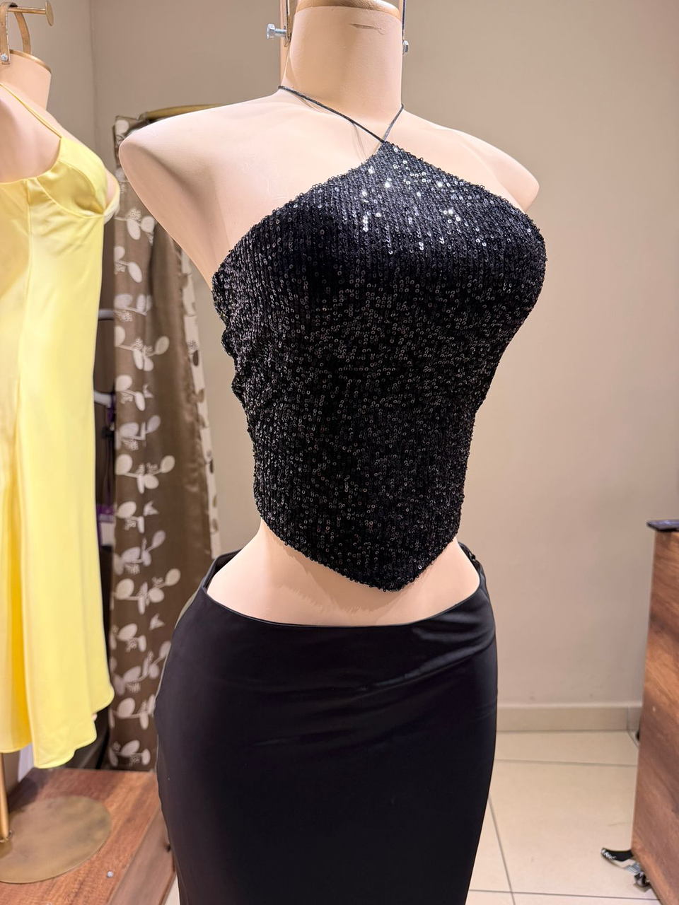 CONJUNTO MIA  FALDA 2