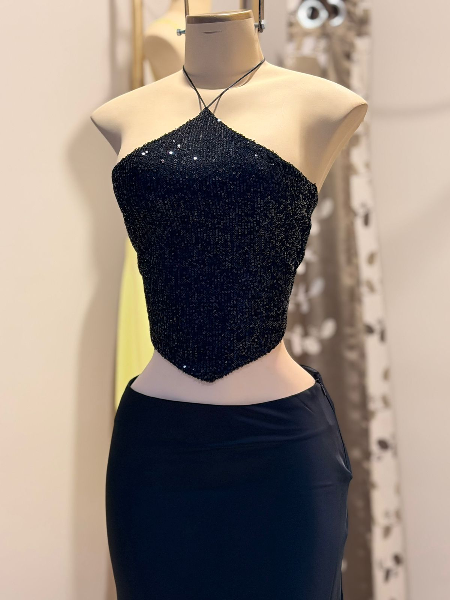 CONJUNTO MIA  FALDA 3