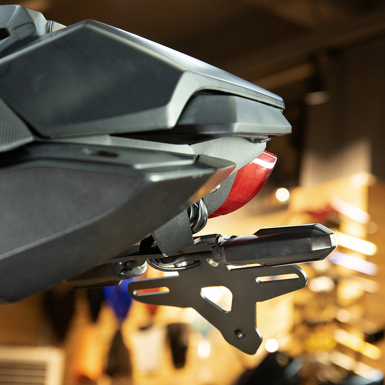 Suporte de Matrícula Honda CB650R 2021-2024 2