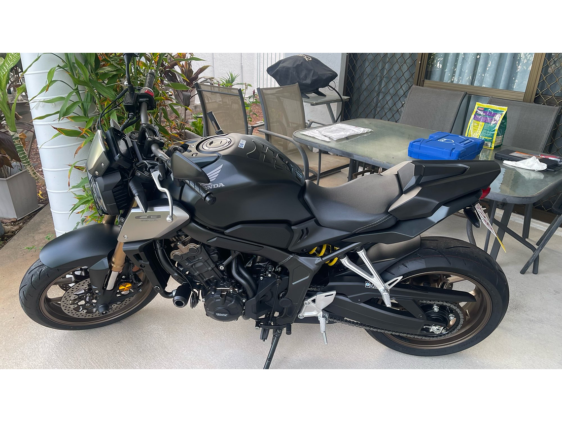 Soporte de matrícula Honda CB650R 2021-2024 4