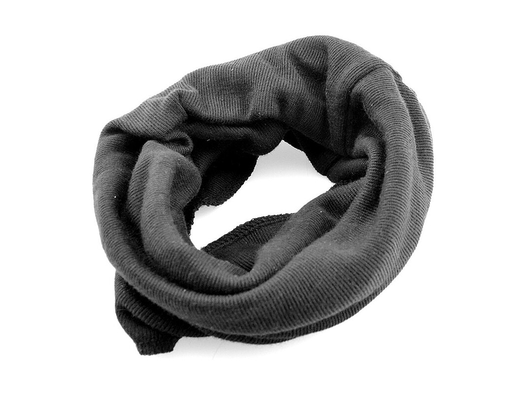 Gola Preta em Poliéster 1