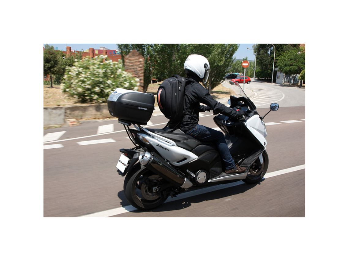 Baúl SHAD SH40 Negro 5