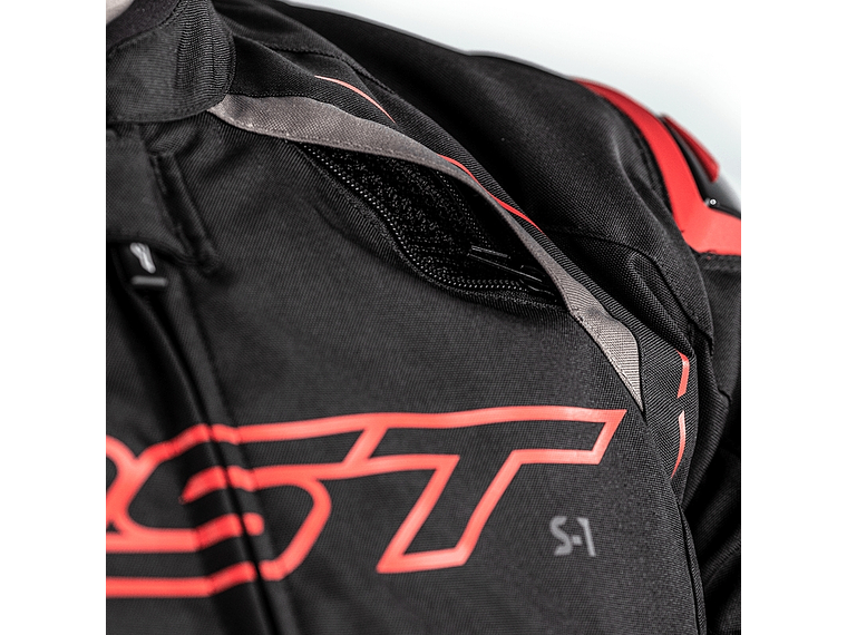 Casaco RST S-1 Preto e Vermelho Motociclista 2