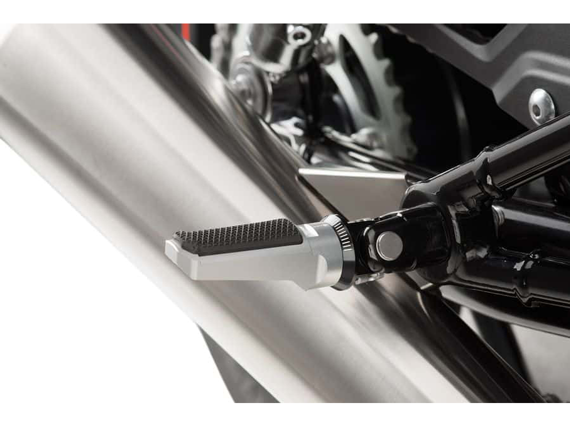 PUIG Sport Foot Rests Silver 2