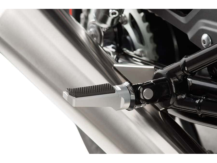 PUIG Sport Foot Rests Silver 2