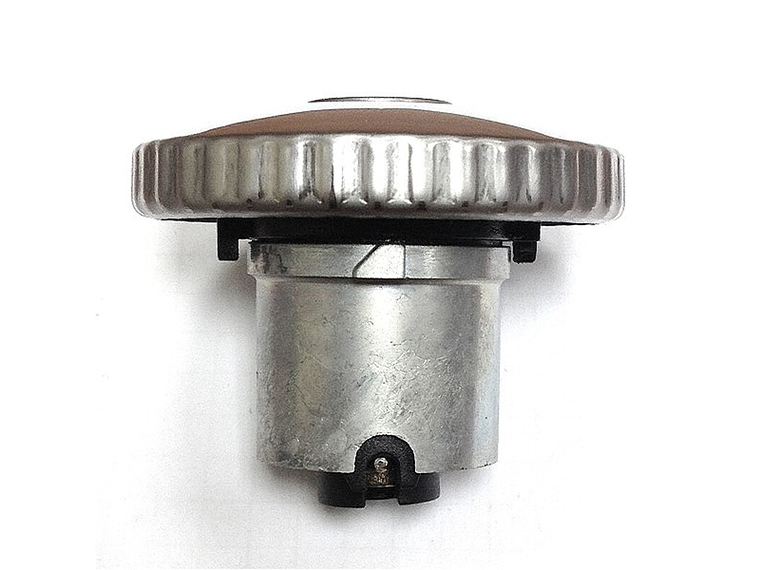 Tampa de Reservatório com Chaves para Mota 5