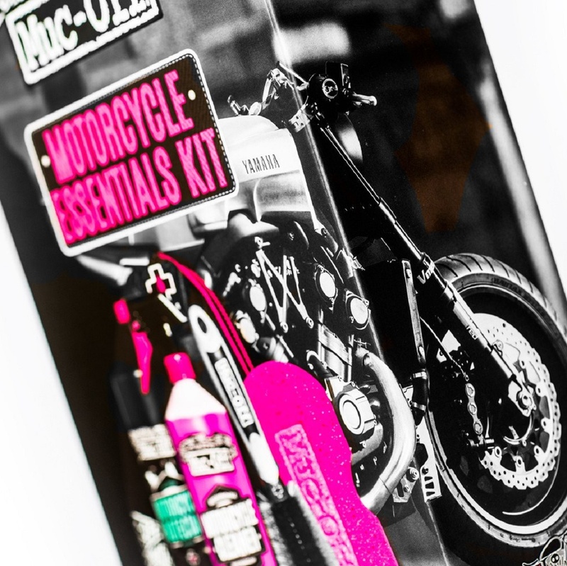 Kit Completo Cuidado Mota (Protectant + Cleaner + Esponja + Escova) Muc-Off Motorcycle Essentials