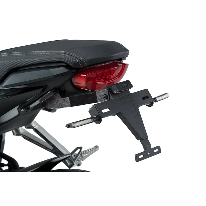 Suporte de Matrícula Honda CB650R 19-20 PUIG 3527N 1