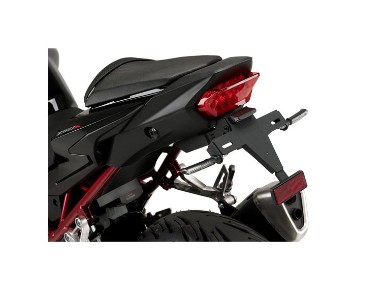 Suporte de Matrícula Honda CB750 Hornet 23/25 - Puig 1