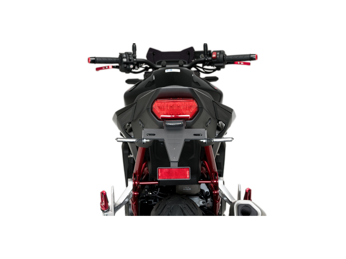 Suporte de Matrícula Honda CB750 Hornet 23/25 - Puig 2